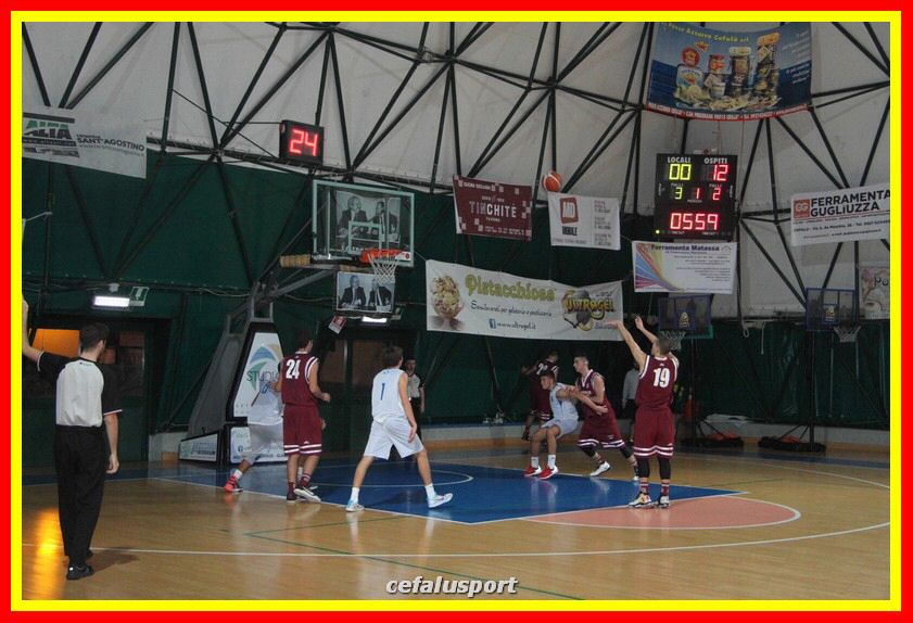 131031 BasketU18 051_tn.jpg